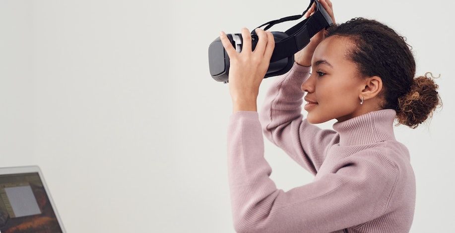 Does Virtual Reality Church Compete with Physical Church