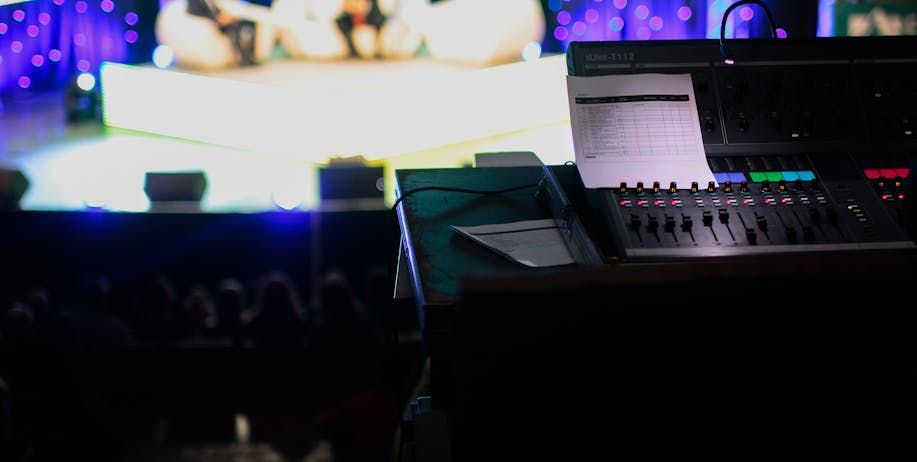 How to Train and Equip Your Online Ministry Volunteers